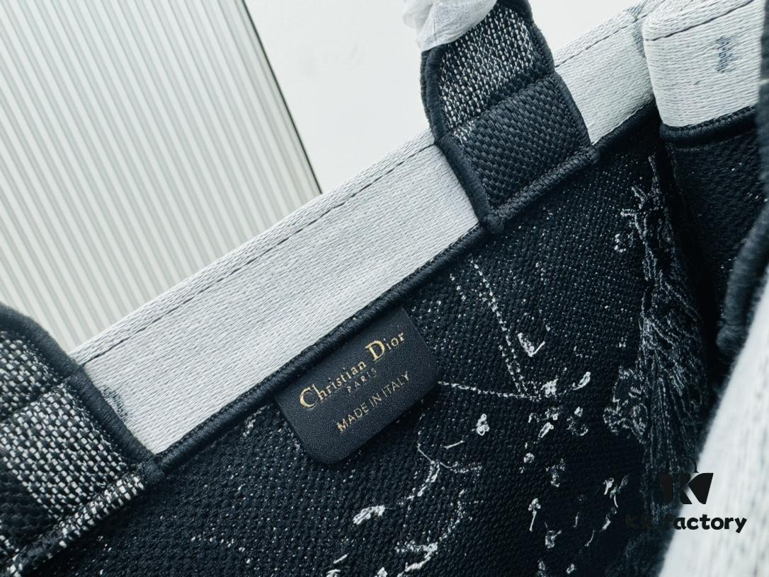 Thick Thread, Heavy Fabric Original Order Medium Size Di0r Book Tote