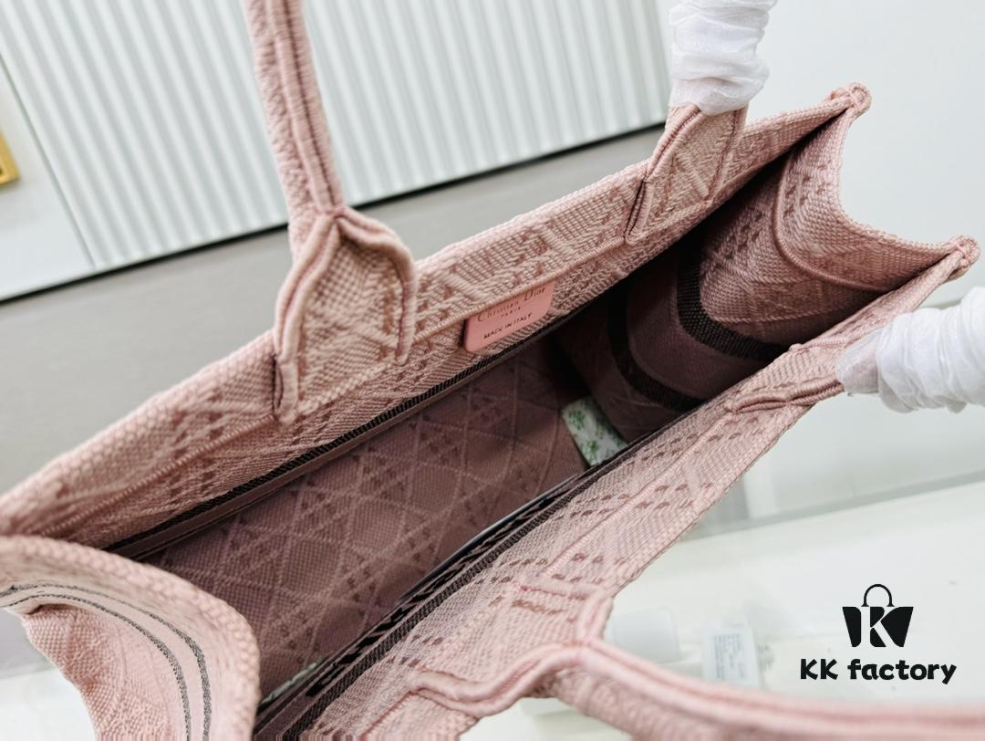 Thick Thread, Heavy Fabric Original Order Medium Size [Di0r Book Tote]