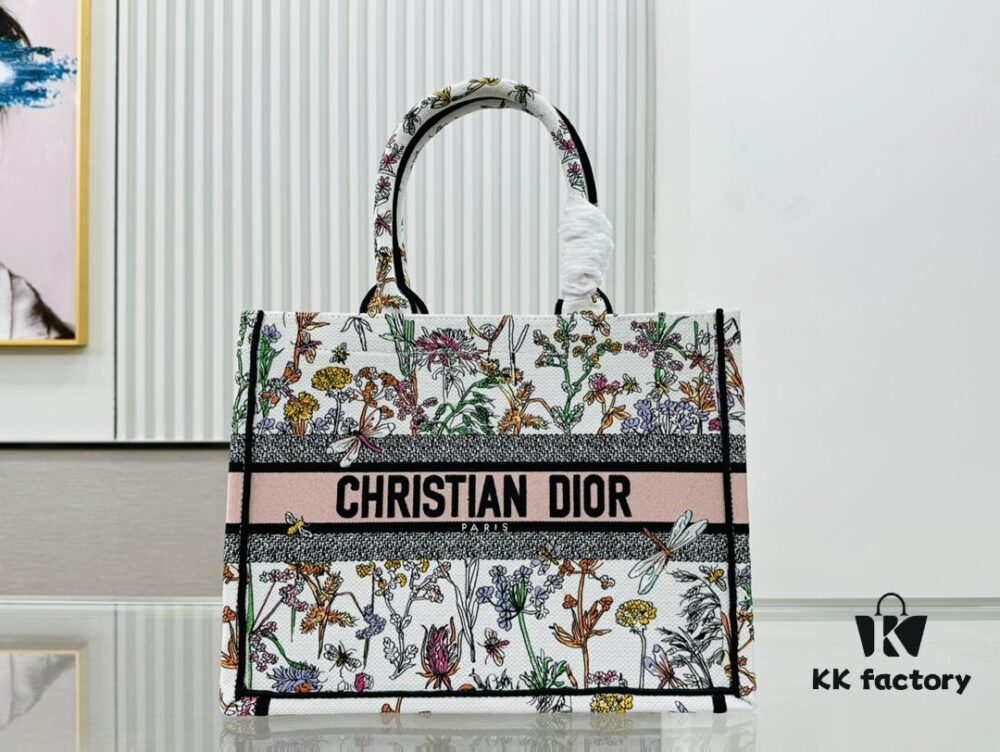 ️Thick Yarn Heavy Fabric Original Order Medium [Dior Book Tote]