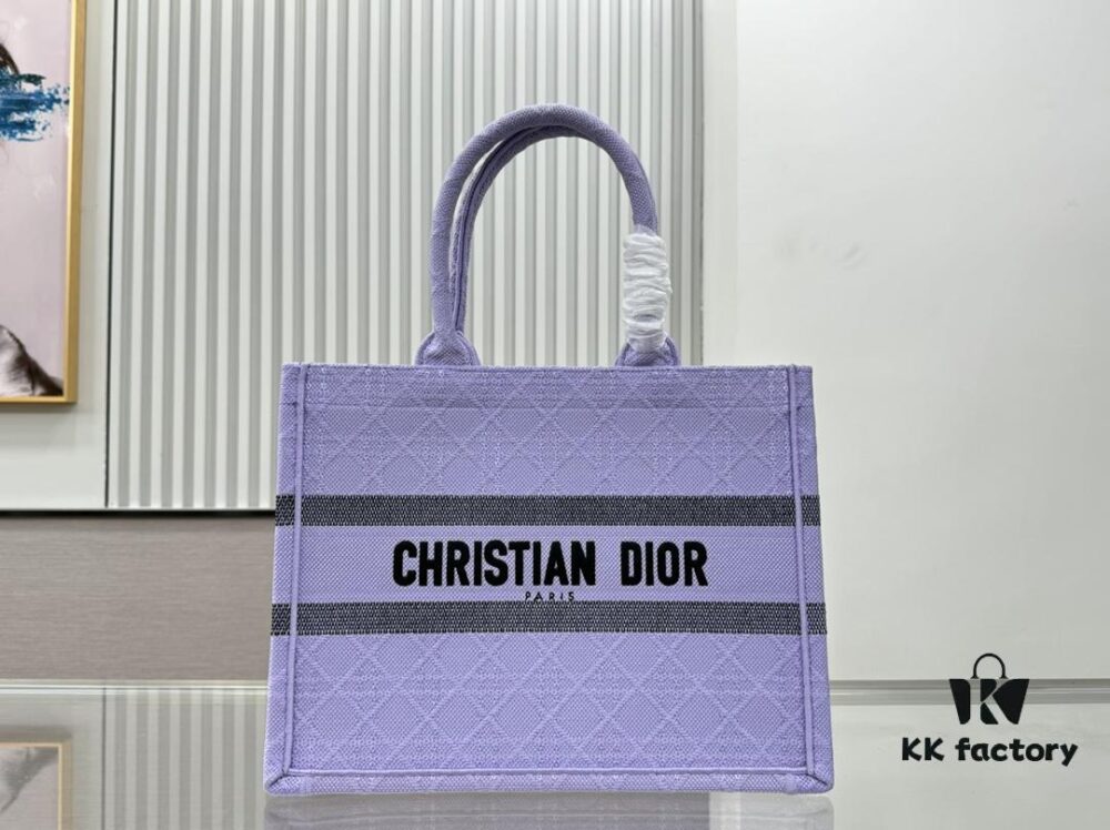 Thick Thread, Heavy Fabric Original Order Medium Di0r Book Tote