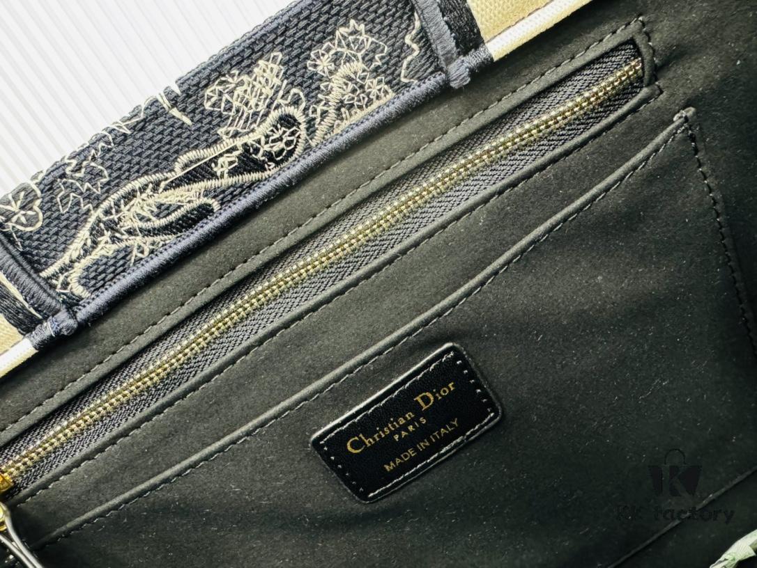 Black Blue Tiger, Medium Size Dior Book Tote24 Spring New Arrival