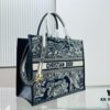 Black Blue Tiger, Large Size DIOR Book Tote 24 Spring/Summer New Arrival