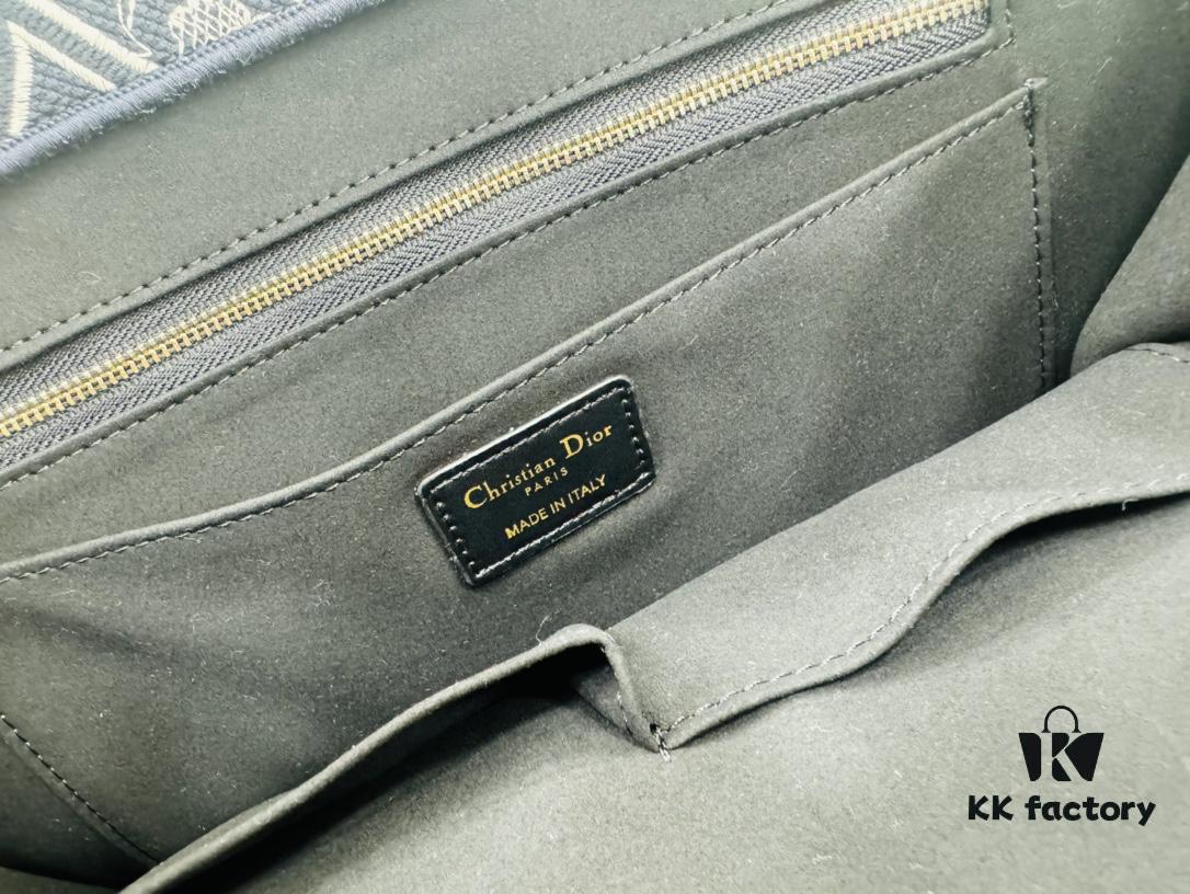 Black Blue Tiger, Large Size DIOR Book Tote 24 Spring/Summer New Arrival