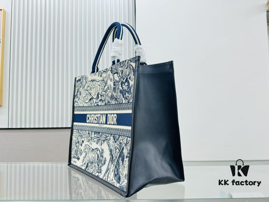 White with Blue Tiger, Large Size Dior Book Tote 24 Spring/Summer New Arrival