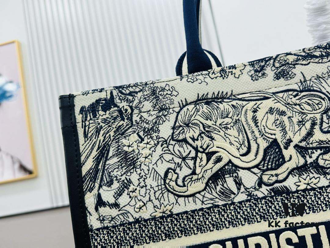 White with Blue Tiger, Large Size Dior Book Tote 24 Spring/Summer New Arrival