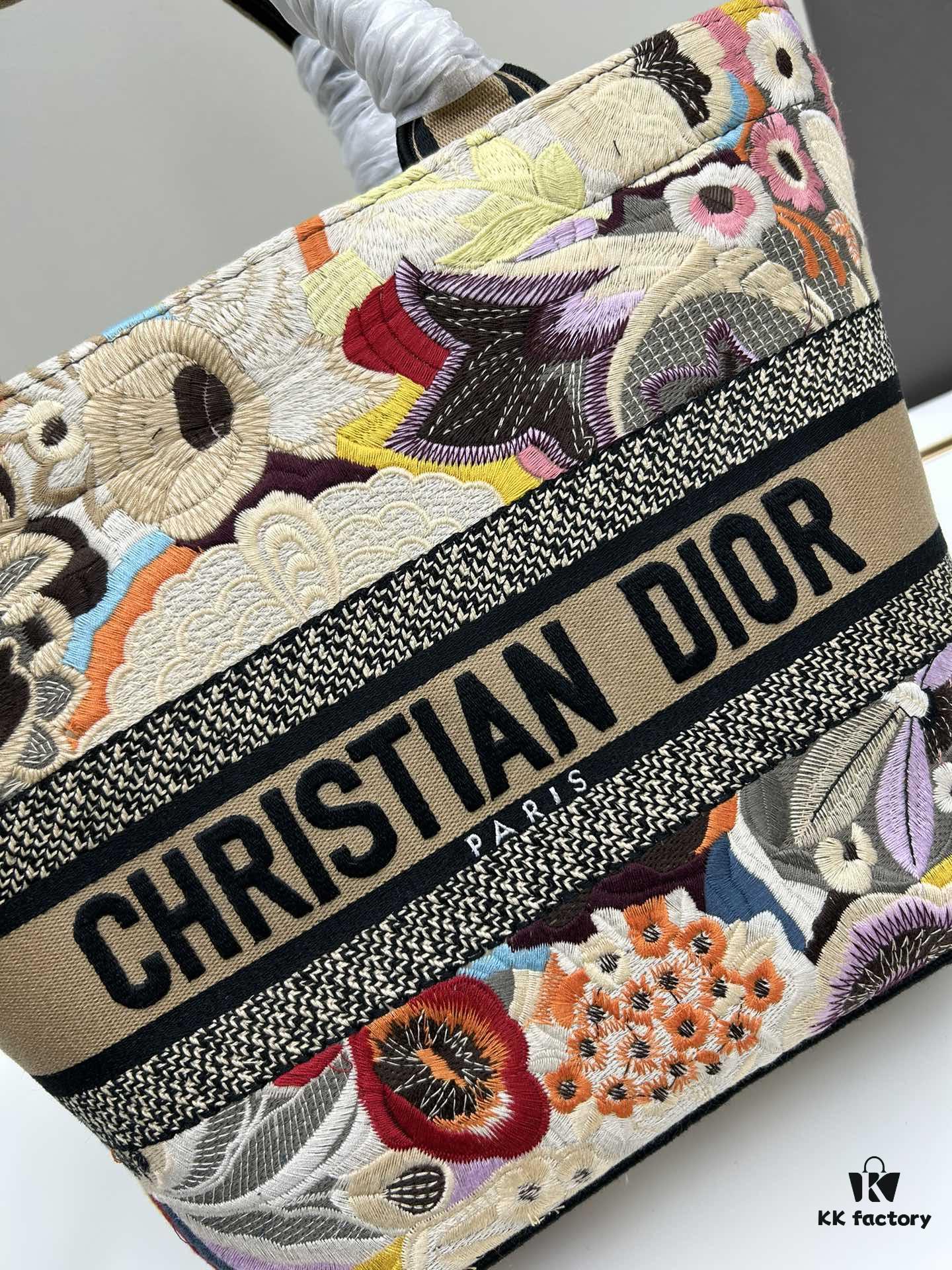 Dior ❤ (With Mini Bag + Strap) New Embroidered Basket Bag