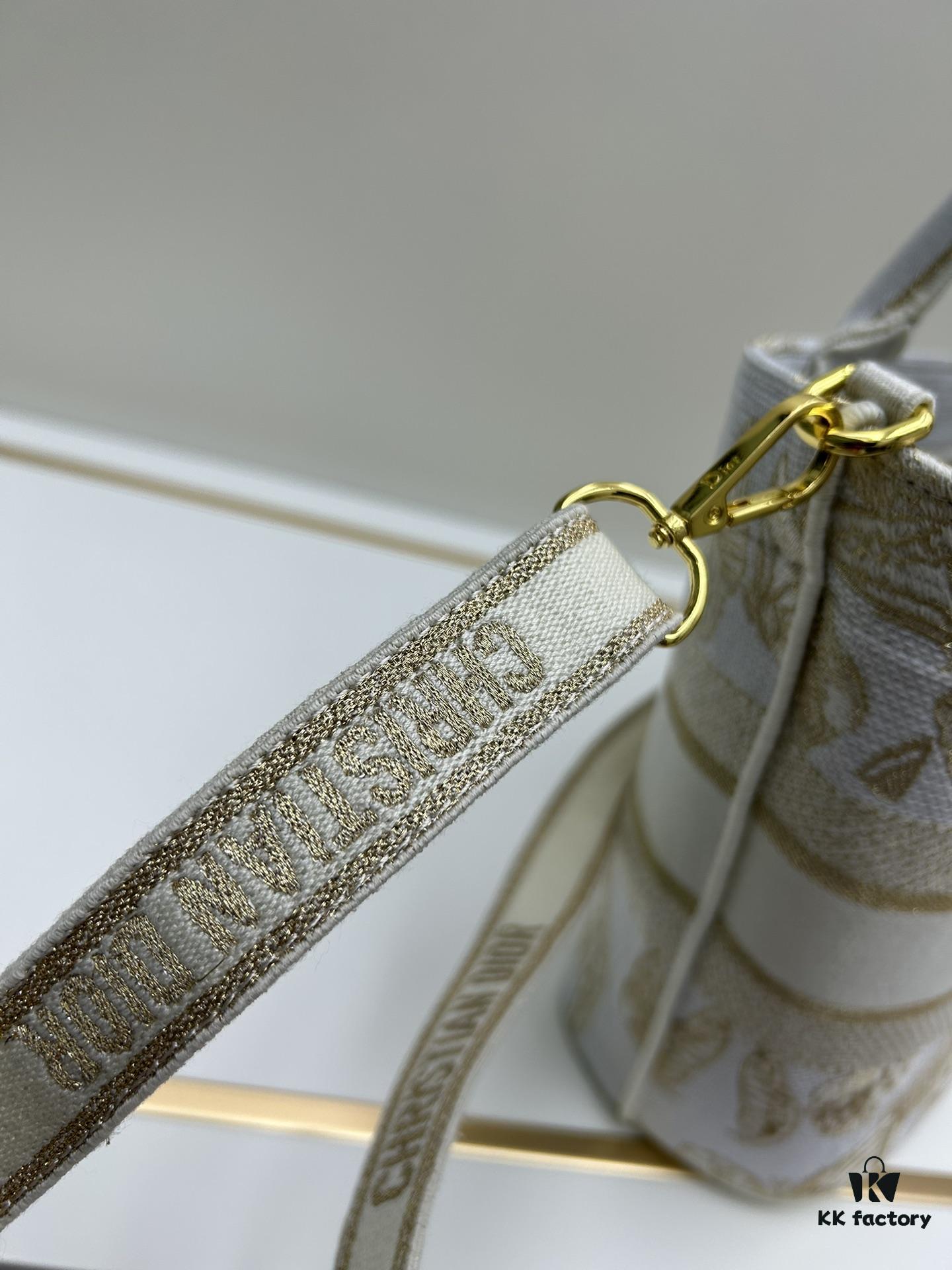 Dior ❤ (With Mini Bag + Strap) New Embroidered Basket Bag