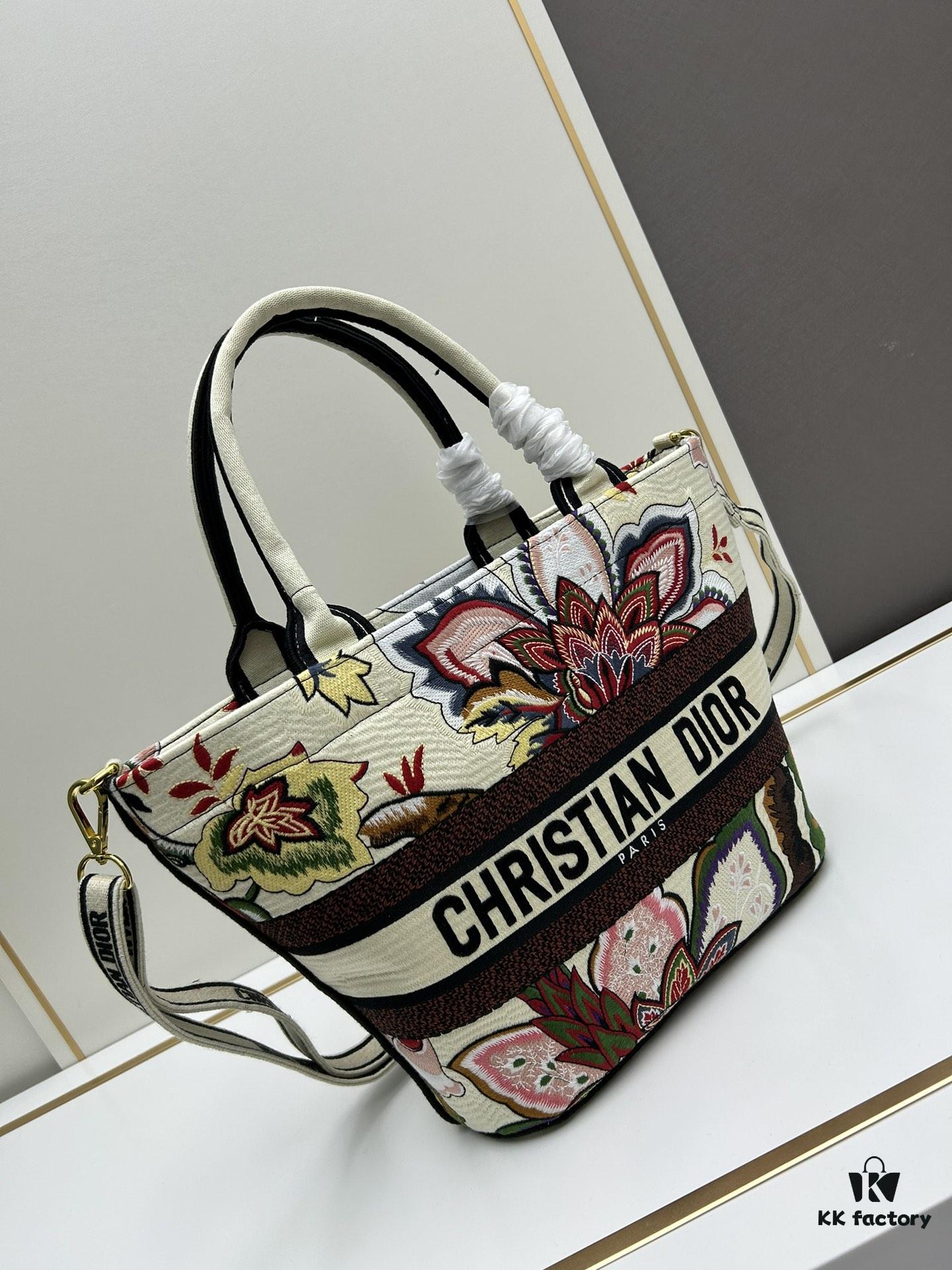 Dior ❤ (With Mini Bag + Strap) New Embroidered Basket Bag