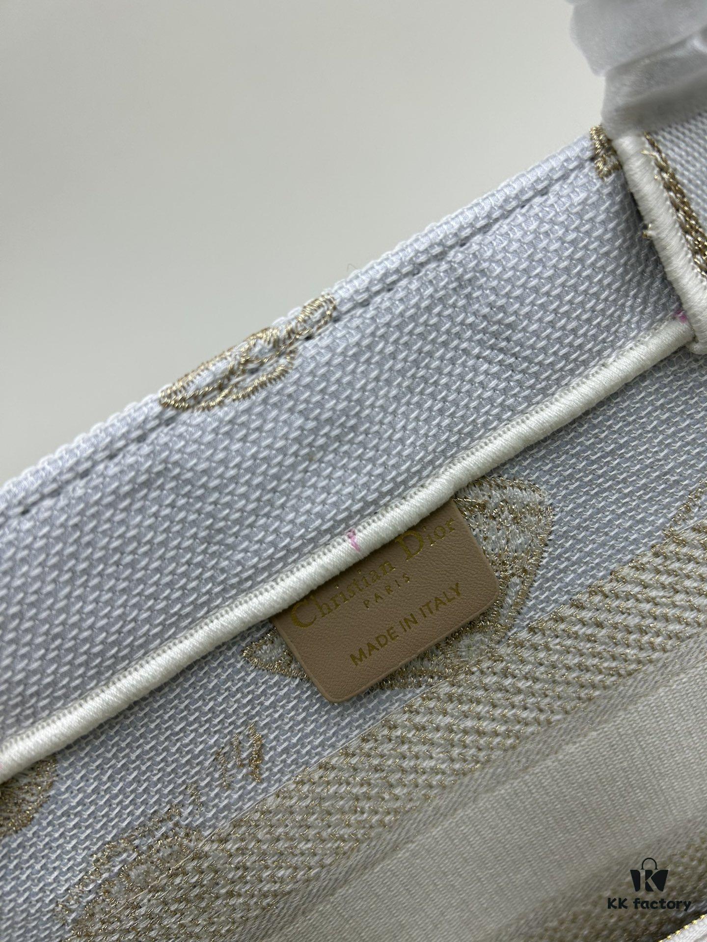 Dior ❤ (With Mini Bag + Strap) New Embroidered Basket Bag