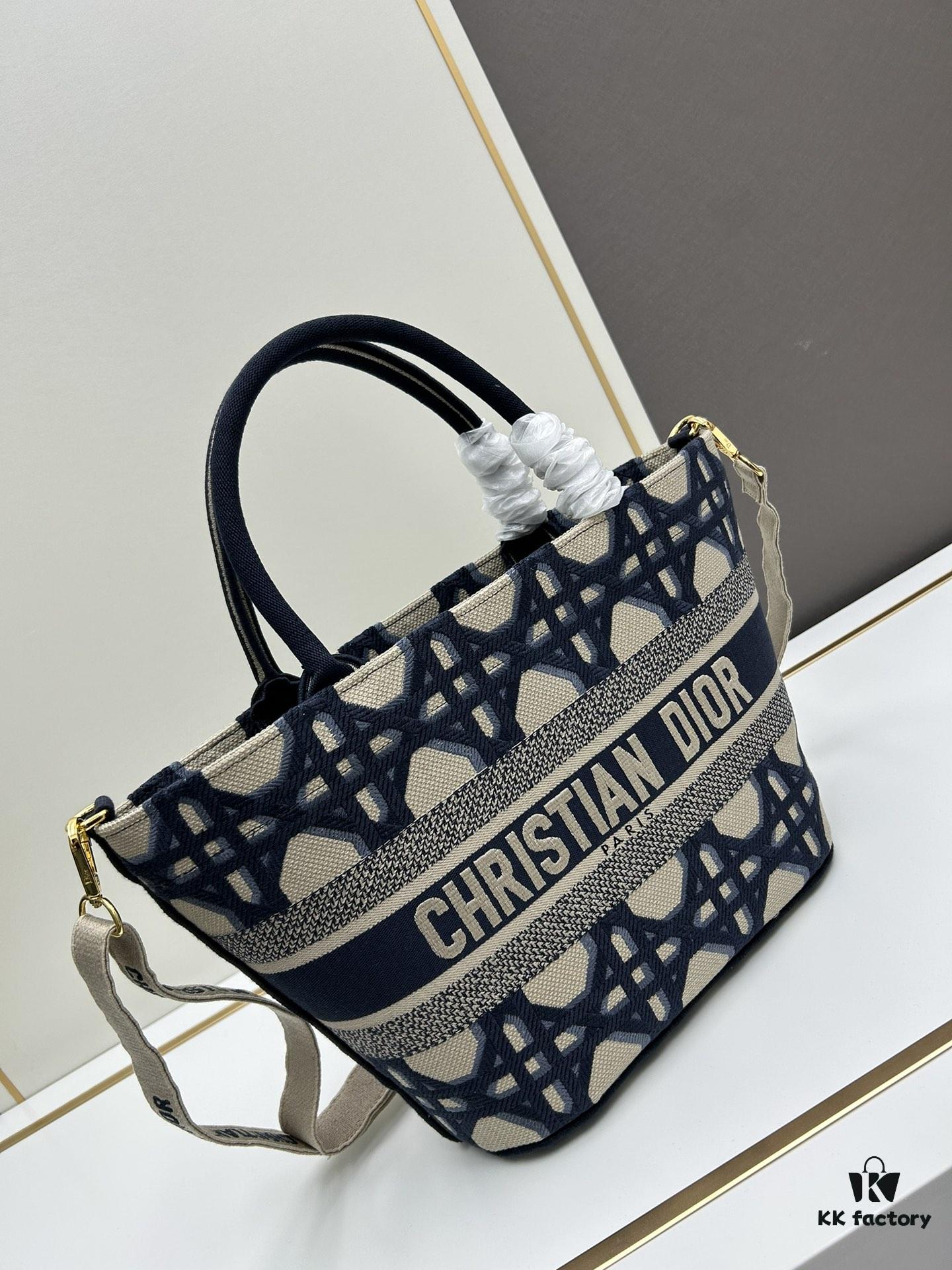 Dior ❤ (With Mini Bag + Strap) New Embroidered Basket Handbag