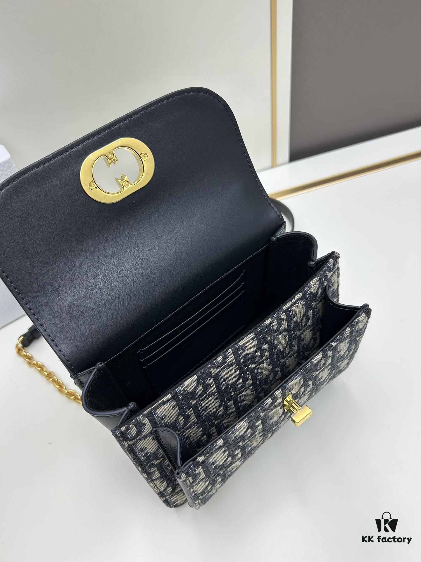 DIOR 30 Montaigne Avenue East-West Chain Handbag in Blue Oblique Canvas with Leather Trim