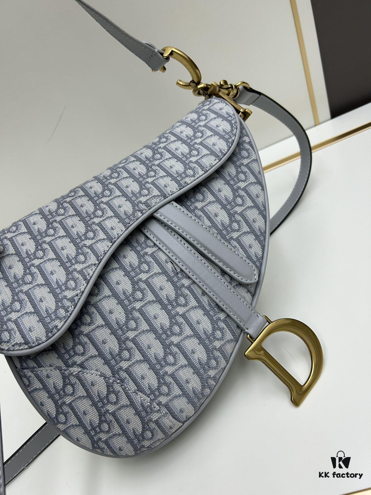 Large Size (With Box) 【♥️ Dior Saddle Monogram Thin Strap】 【Comes with Retail Box 🎁】