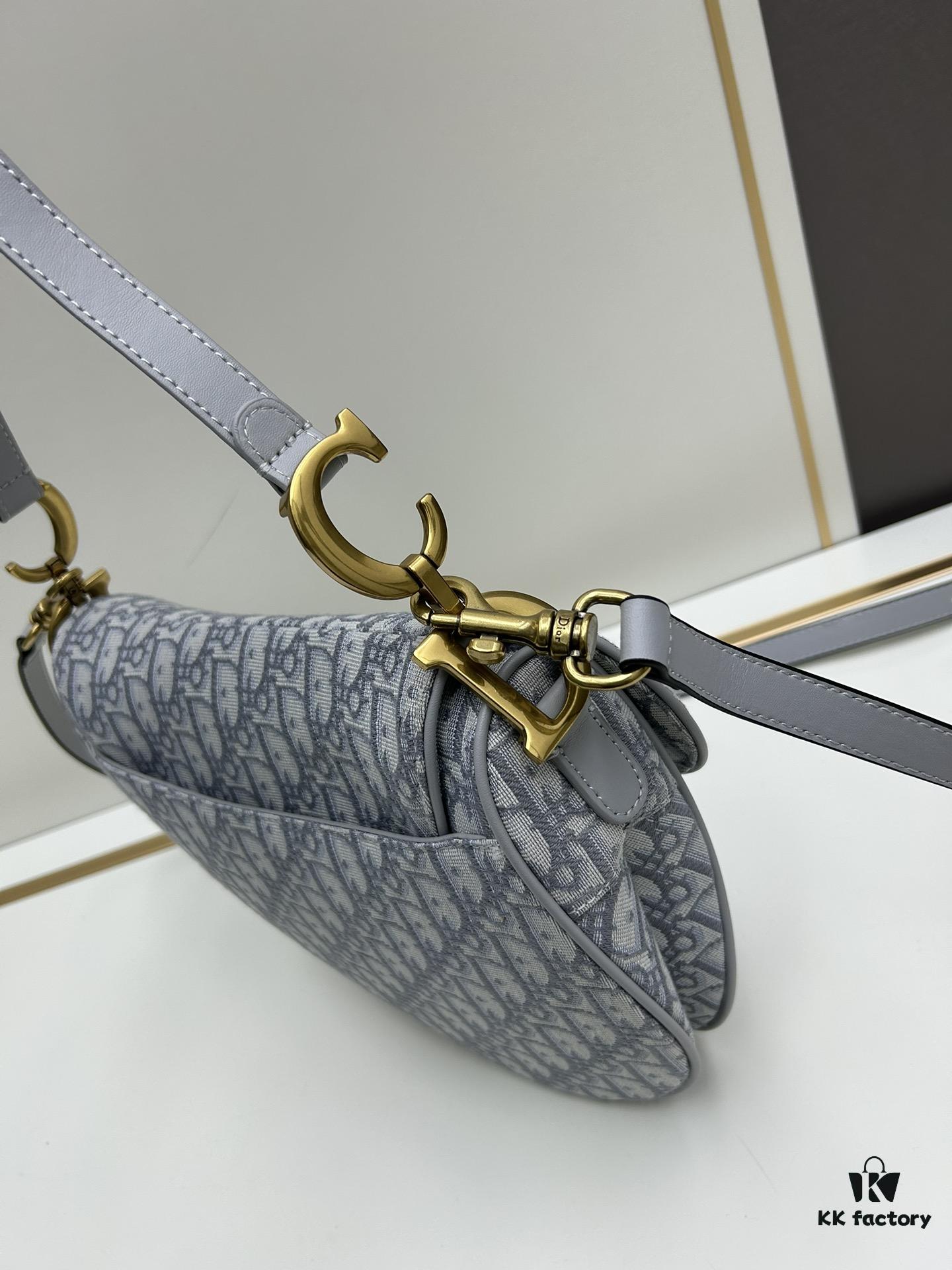 Large Size (With Box) 【♥️ Dior Saddle Monogram Thin Strap】 【Comes with Retail Box 🎁】