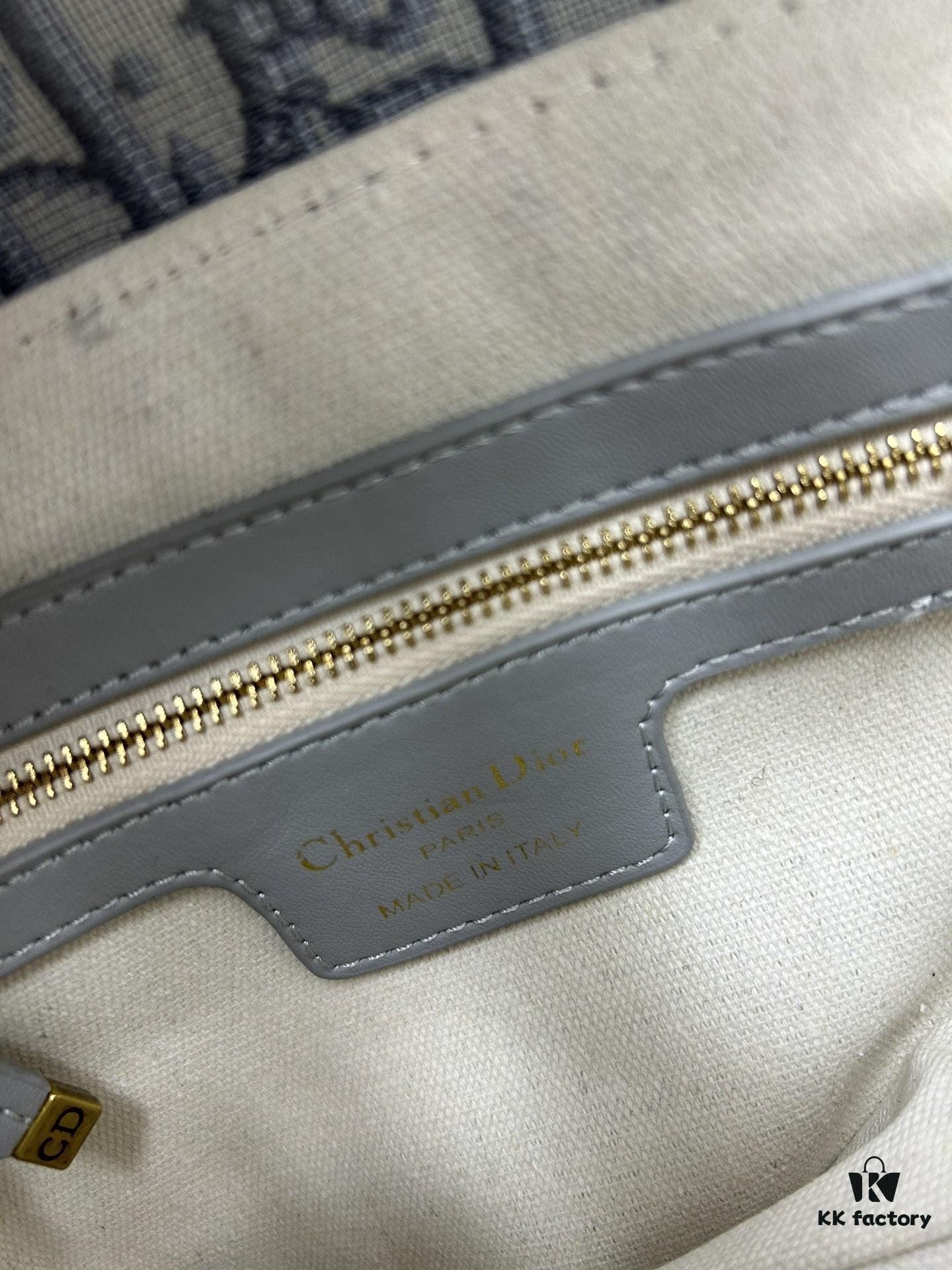 Large Size (With Box) 【♥️ Dior Saddle Monogram Thin Strap】 【Comes with Retail Box 🎁】