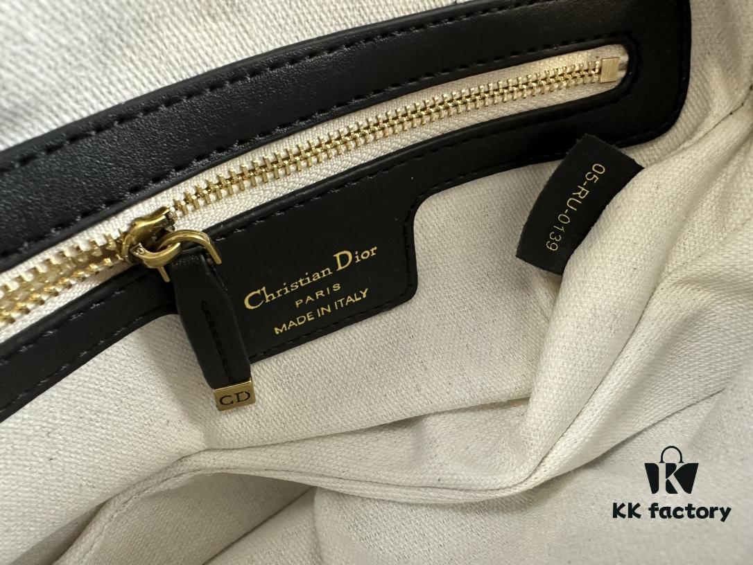 Large Size (With Box) 【♥️ Dior Saddle Monogram Thin Strap】 【Comes with Retail Box 🎁】