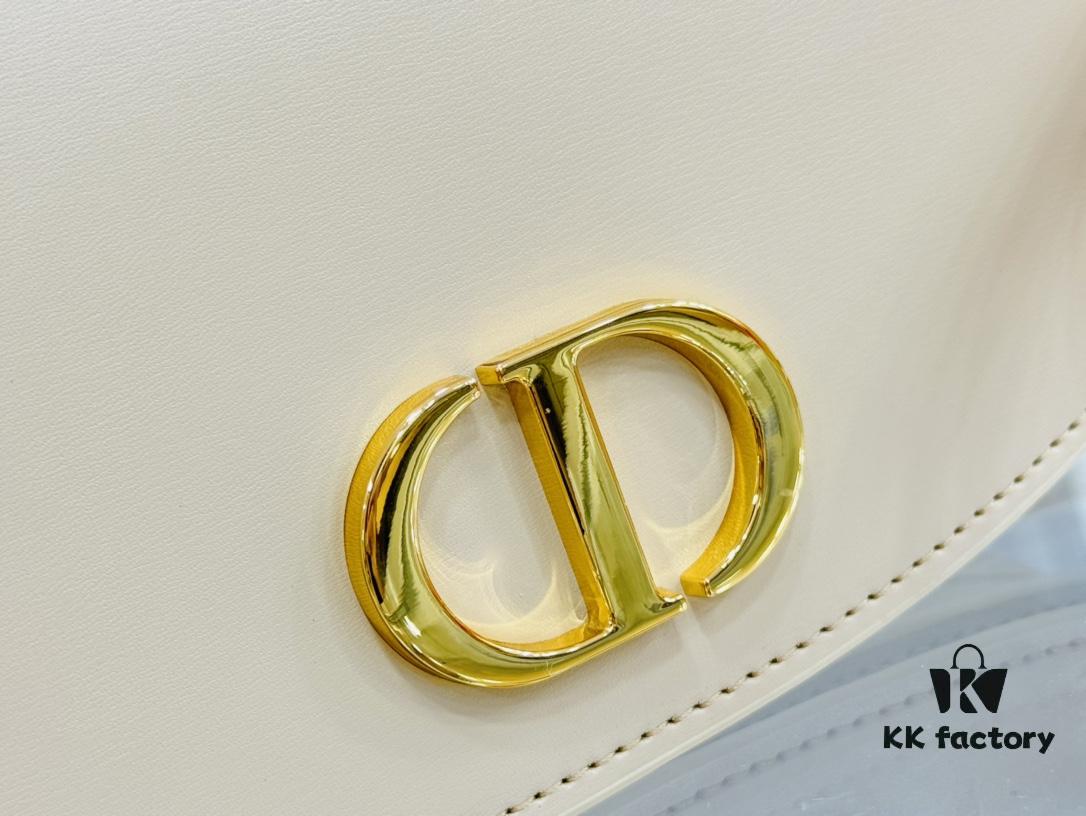 30 Montaigne Avenue Top Handle Bag – Medium Size