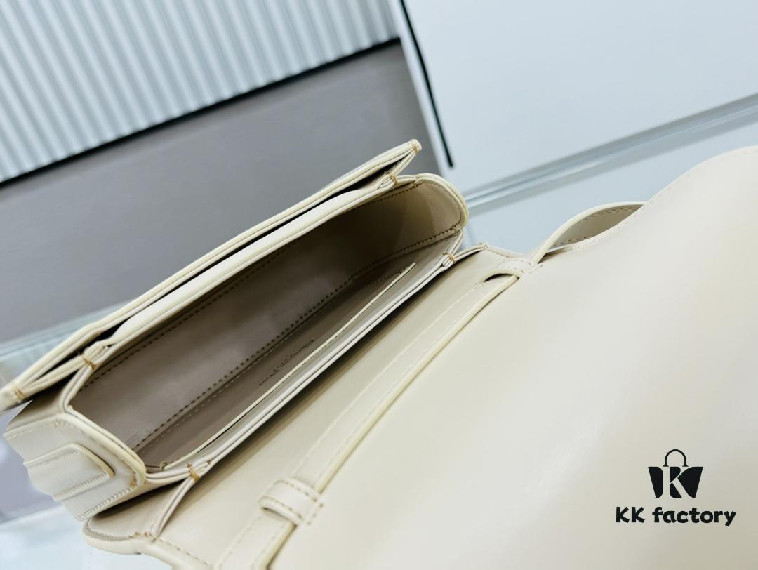 30 Montaigne Avenue Top Handle Bag – Medium Size