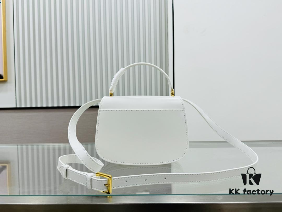 30 Montaigne Avenue Top Handle Bag