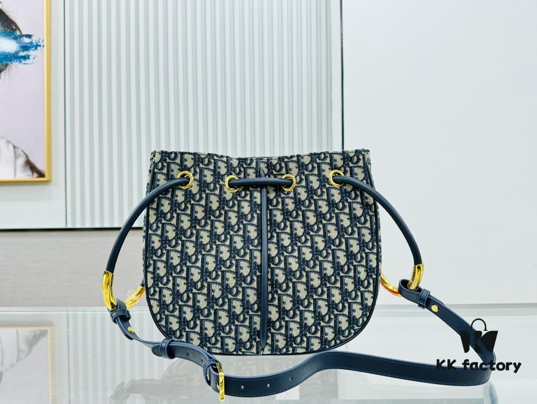 Dior Nolita Handbag – A New Arrival from the Fall 2024 Ready-to-Wear Collection
