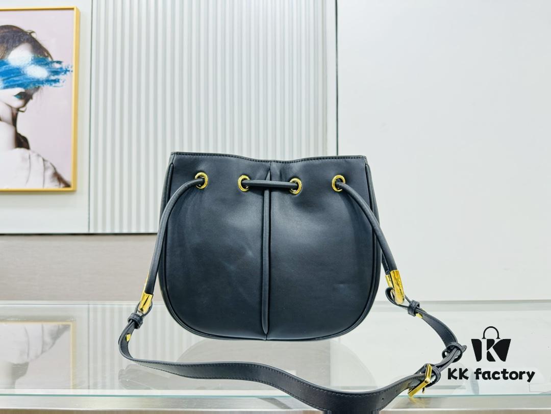 Dior Nolita Handbag – A Modern Elegance in Black Lambskin from the 2024 Autumn Collection