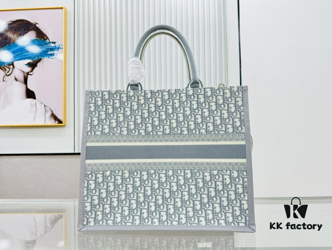 Gray D Leather Trim Large Tote Bag DIOR Book Tote24 Spring Collection
