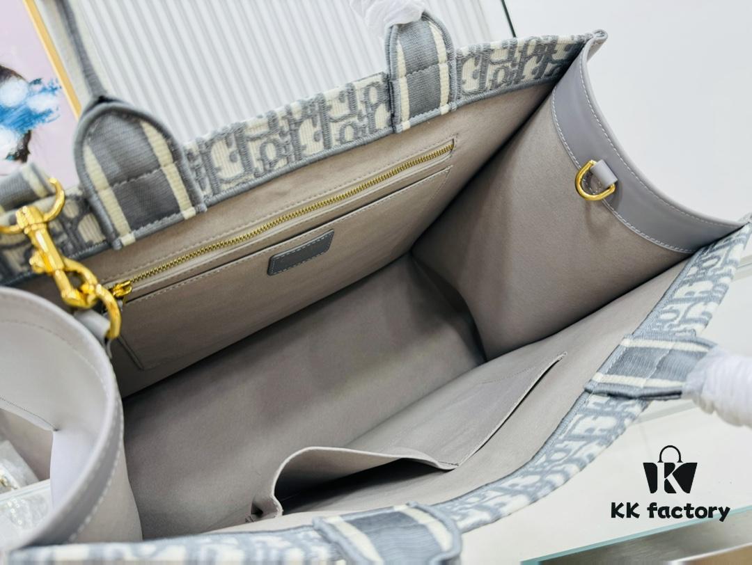 Gray D Leather Trim Large Tote Bag DIOR Book Tote24 Spring Collection