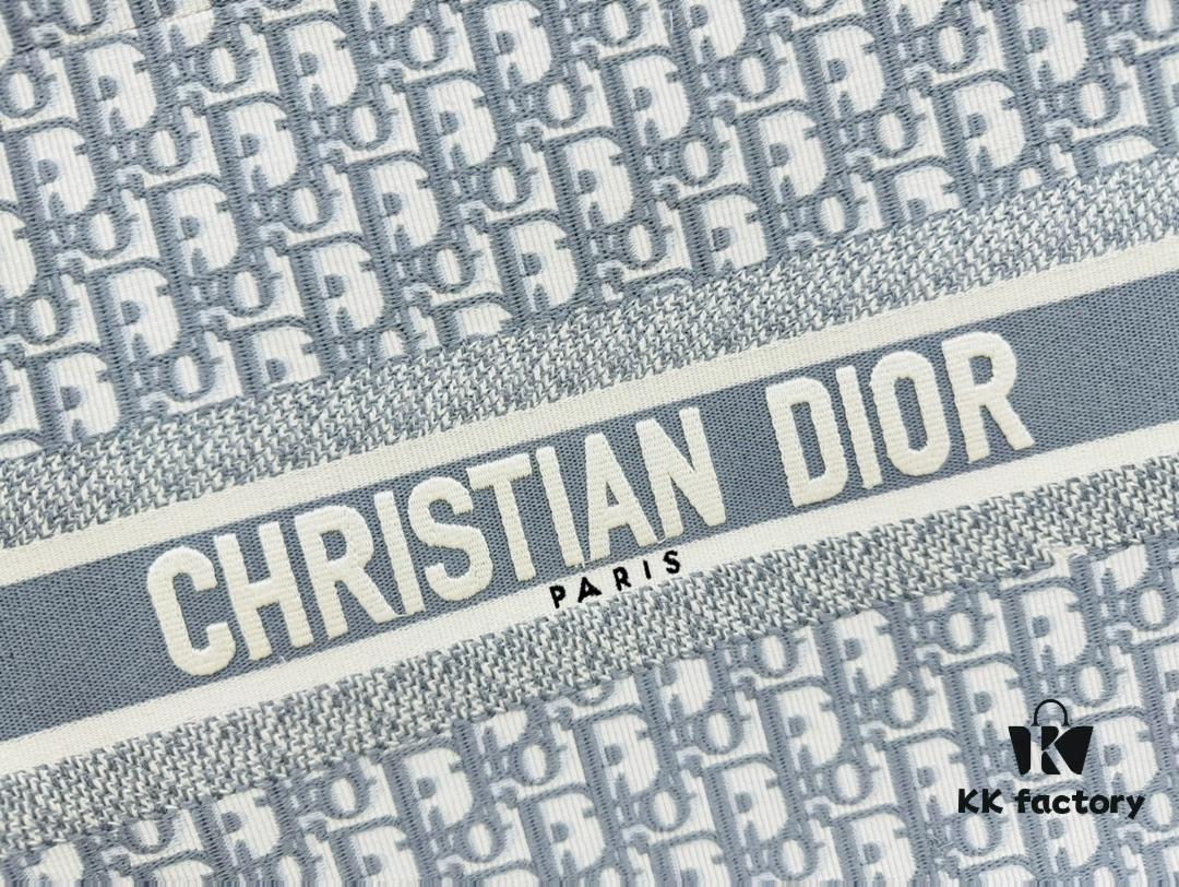 Gray D Leather Trim Large Tote Bag DIOR Book Tote24 Spring Collection