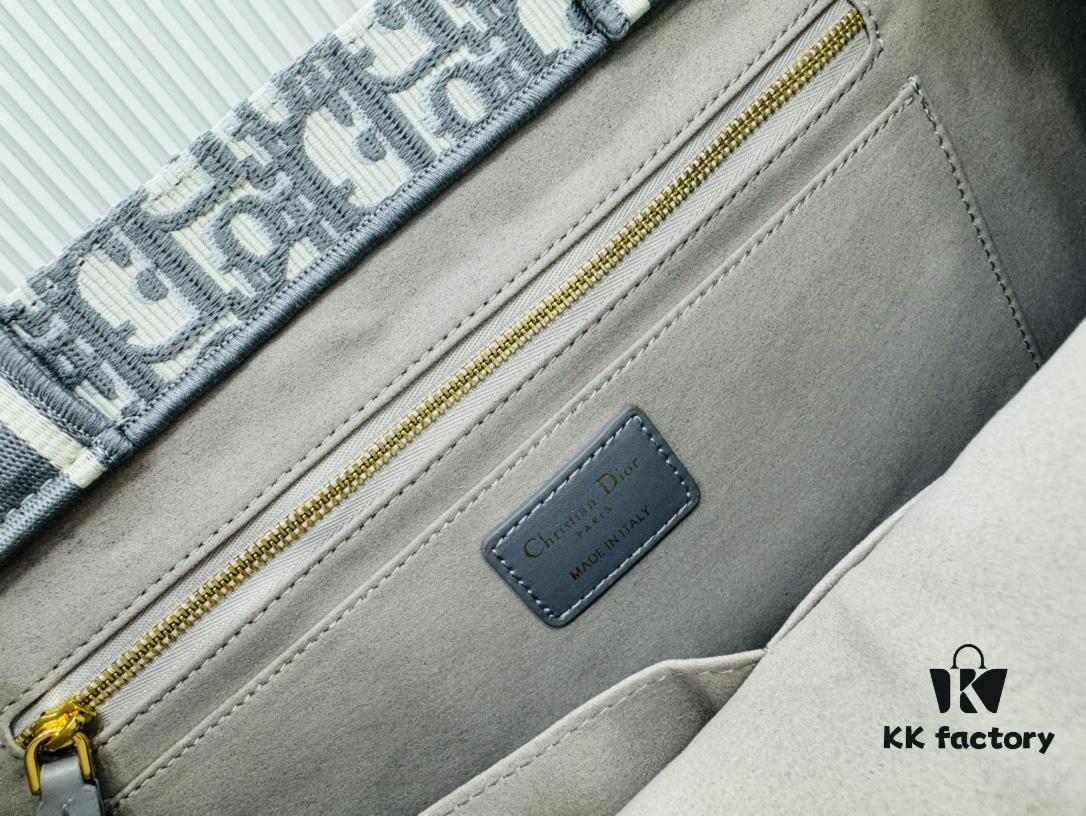 Gray D Leather Trim Large Tote Bag DIOR Book Tote24 Spring Collection