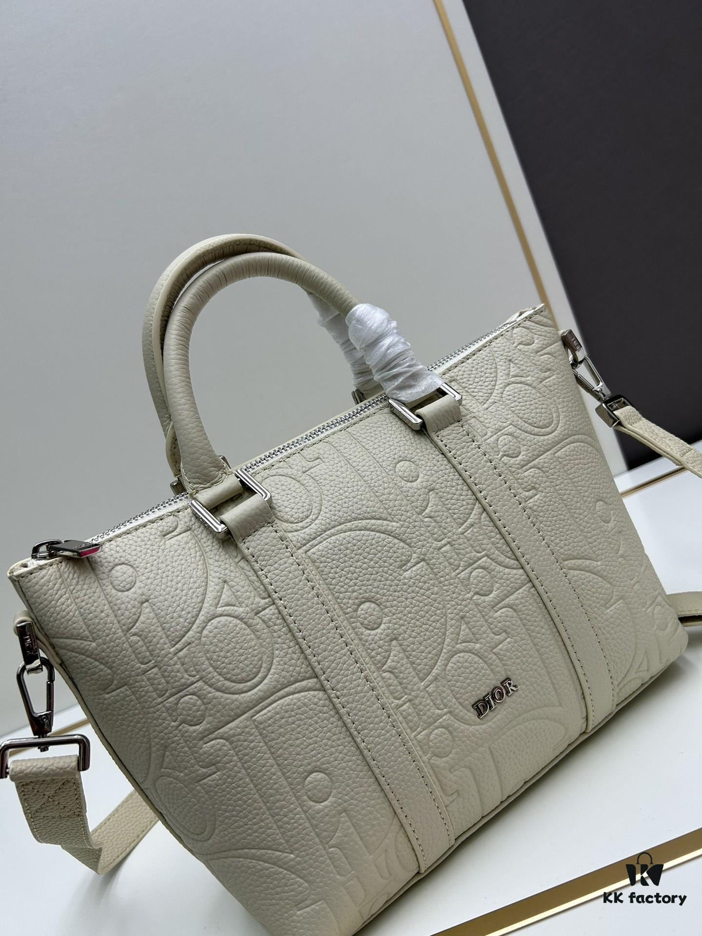 Weekender 25 Handbag in Elegantly Designed Grain Leather with Dior Gravity Pattern