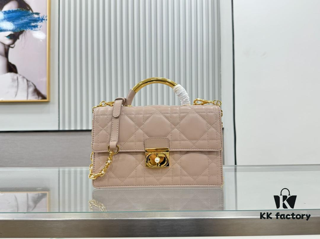 Dior Ange Handbag from the 2024 Fall-Winter Ready-to-Wear Collection