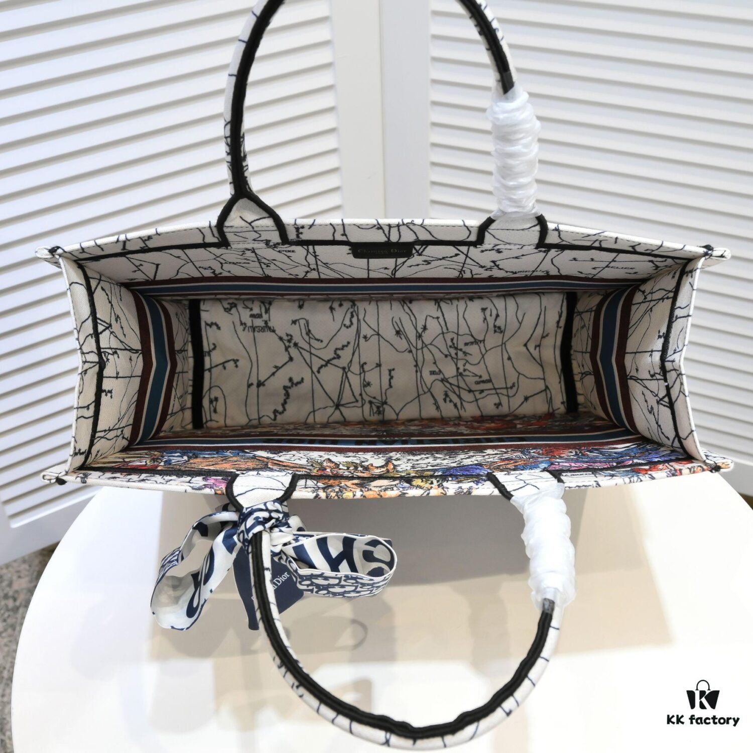 Large Size 🔥 Embroidered Edge Dior New Arrival Boutique Shopping Bag! Limited Edition Celebrity Style!