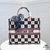 Large Size 🔥 Embroidered Edge Dior Shopping Tote Bag! Counter Version! Limited Edition, Celebrity Style, Imported Fabric, High-End Quality, Fits Counter Inspection, Extra Large Capacity, Perfect for Outings
