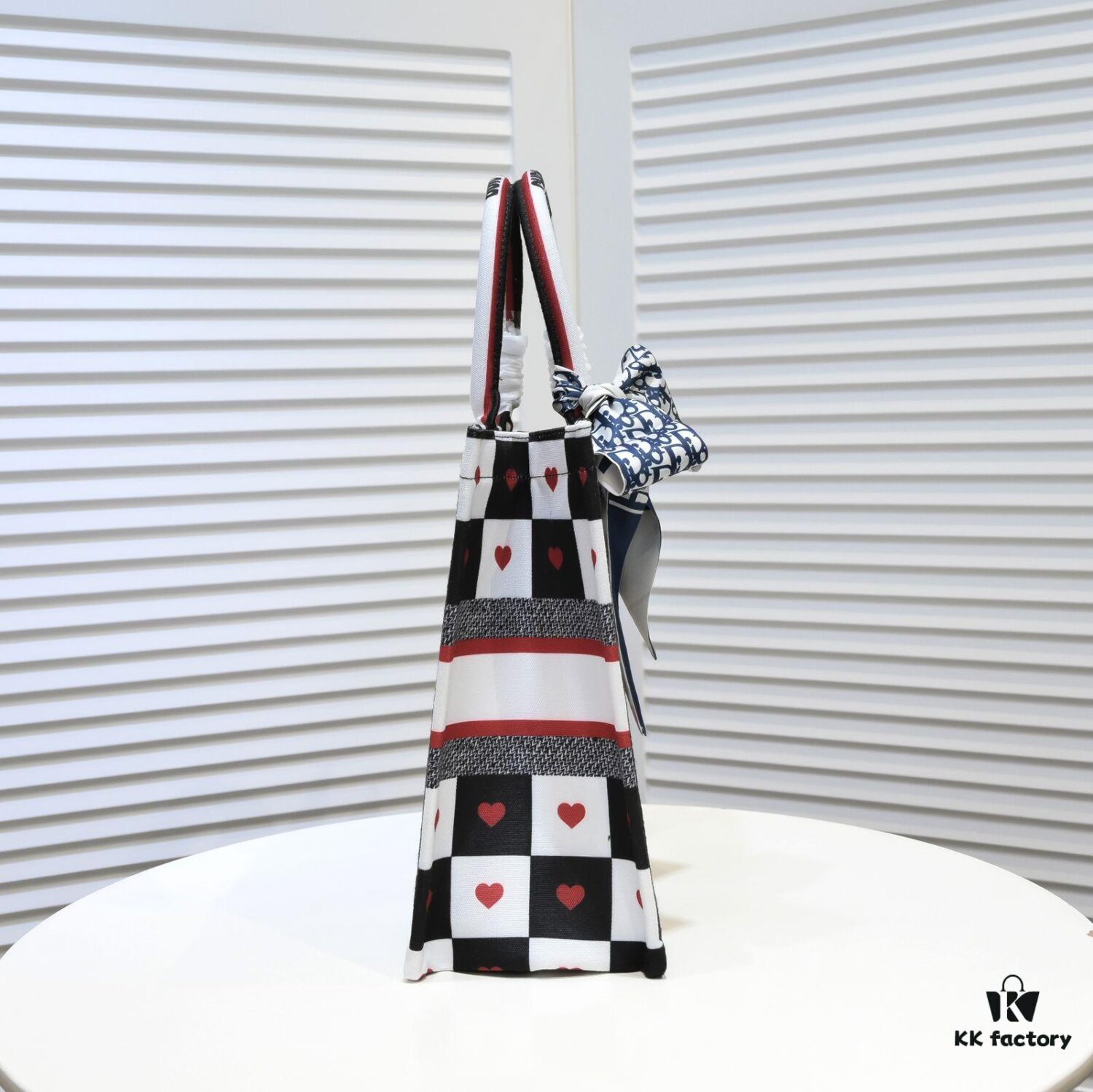 Dior Small Shopping Bag with Silk Scarf, Hemmed, New Arrival from Dior Counter, Limited Edition, Celebrity Style, High-End Quality, Imported Fabric