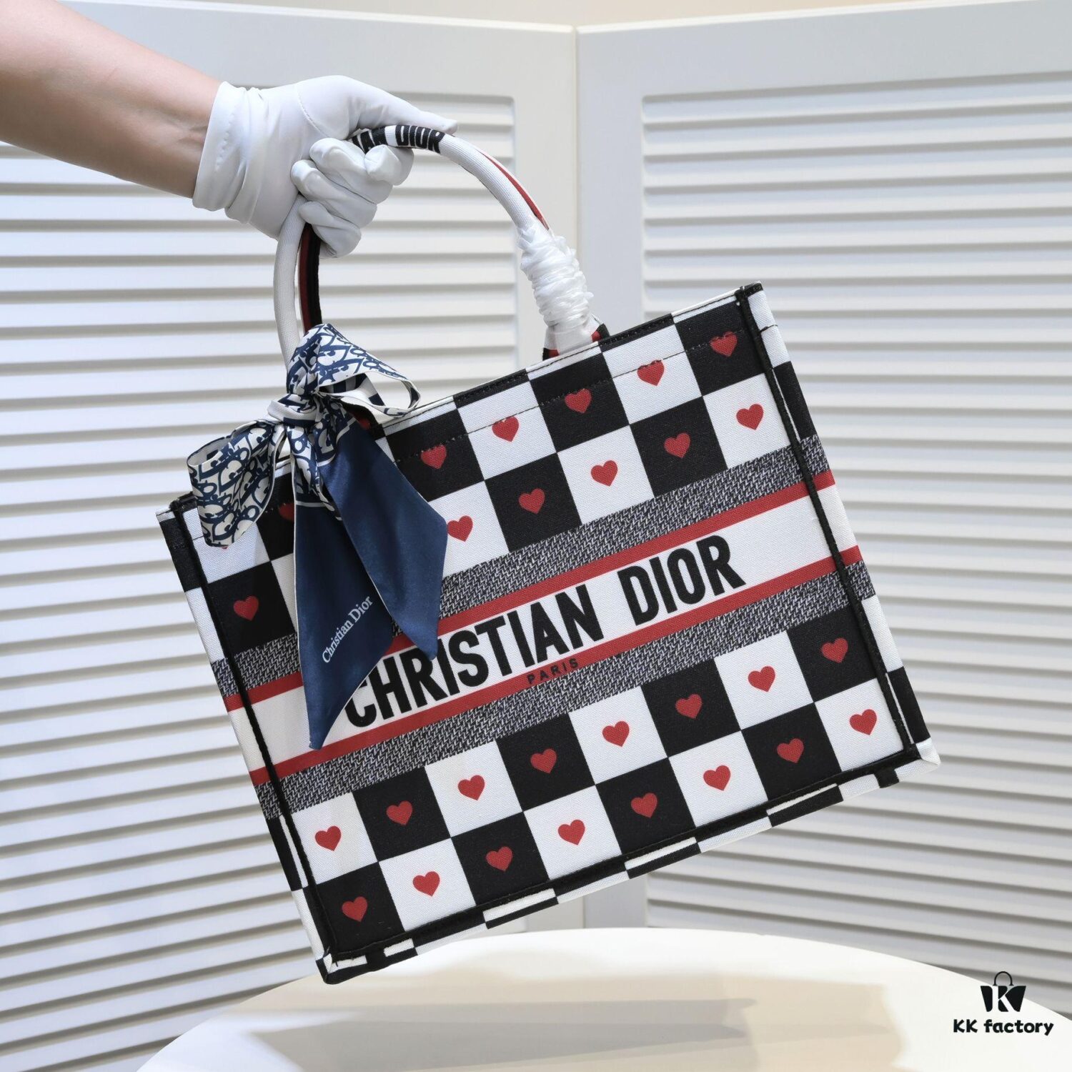 Dior Small Shopping Bag with Silk Scarf, Hemmed, New Arrival from Dior Counter, Limited Edition, Celebrity Style, High-End Quality, Imported Fabric