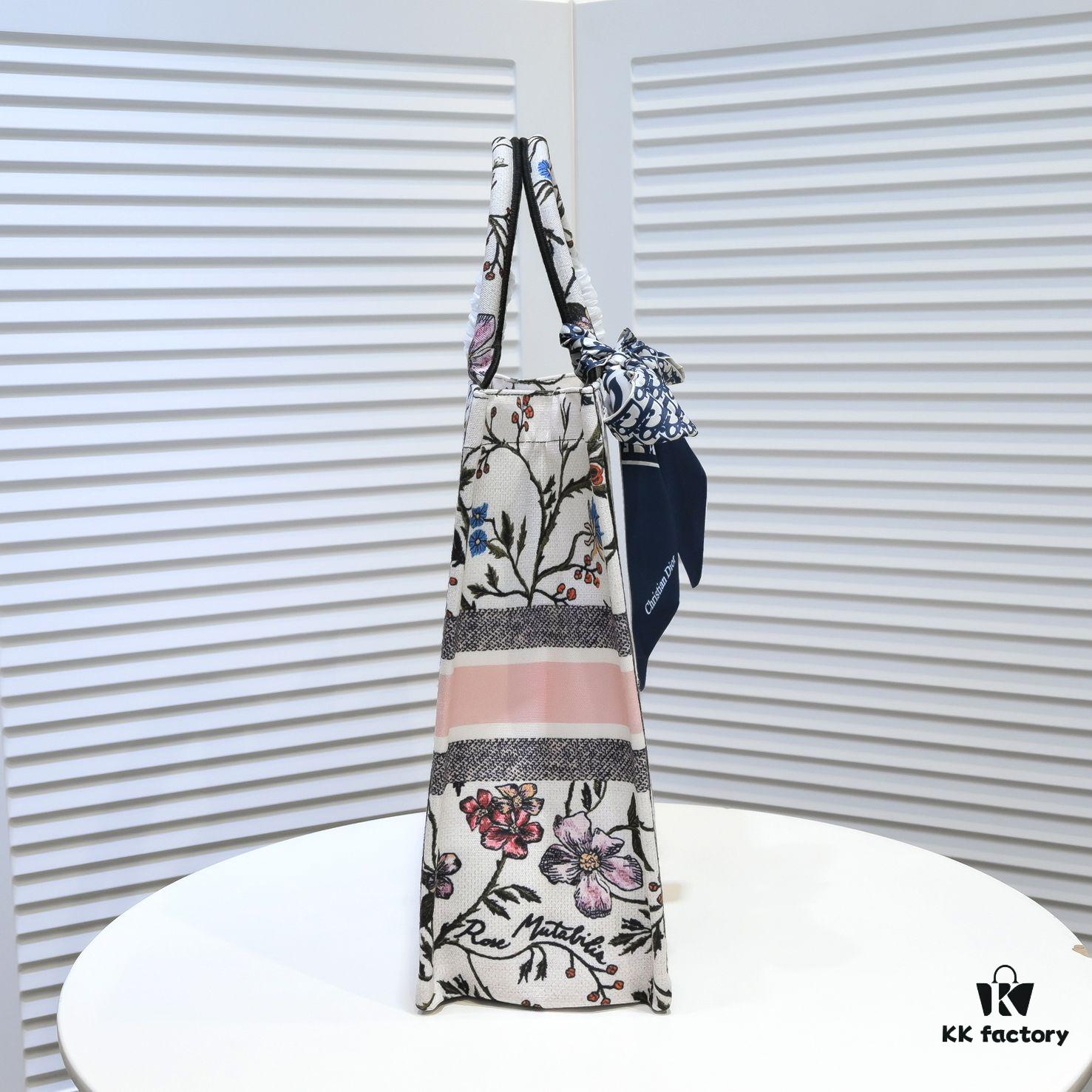 Large Size Dior Shopping Tote with Scarf, Embroidered Edging, Limited Edition, Celebrity Style, High-Quality Imported Fabric