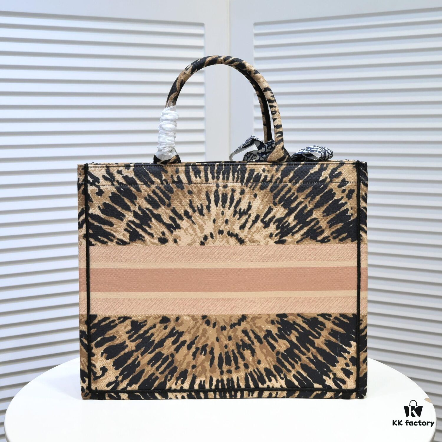 Large Dior Shopping Tote with Silk Scarf, Embroidered Edging, Limited Edition, Celebrity Style, High-End Quality, Imported Fabric