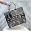 Large DIOR Dior Store New Shopping Bag with Scarf, Embroidered Edging, Limited Edition, Celebrity Style, High-End Quality