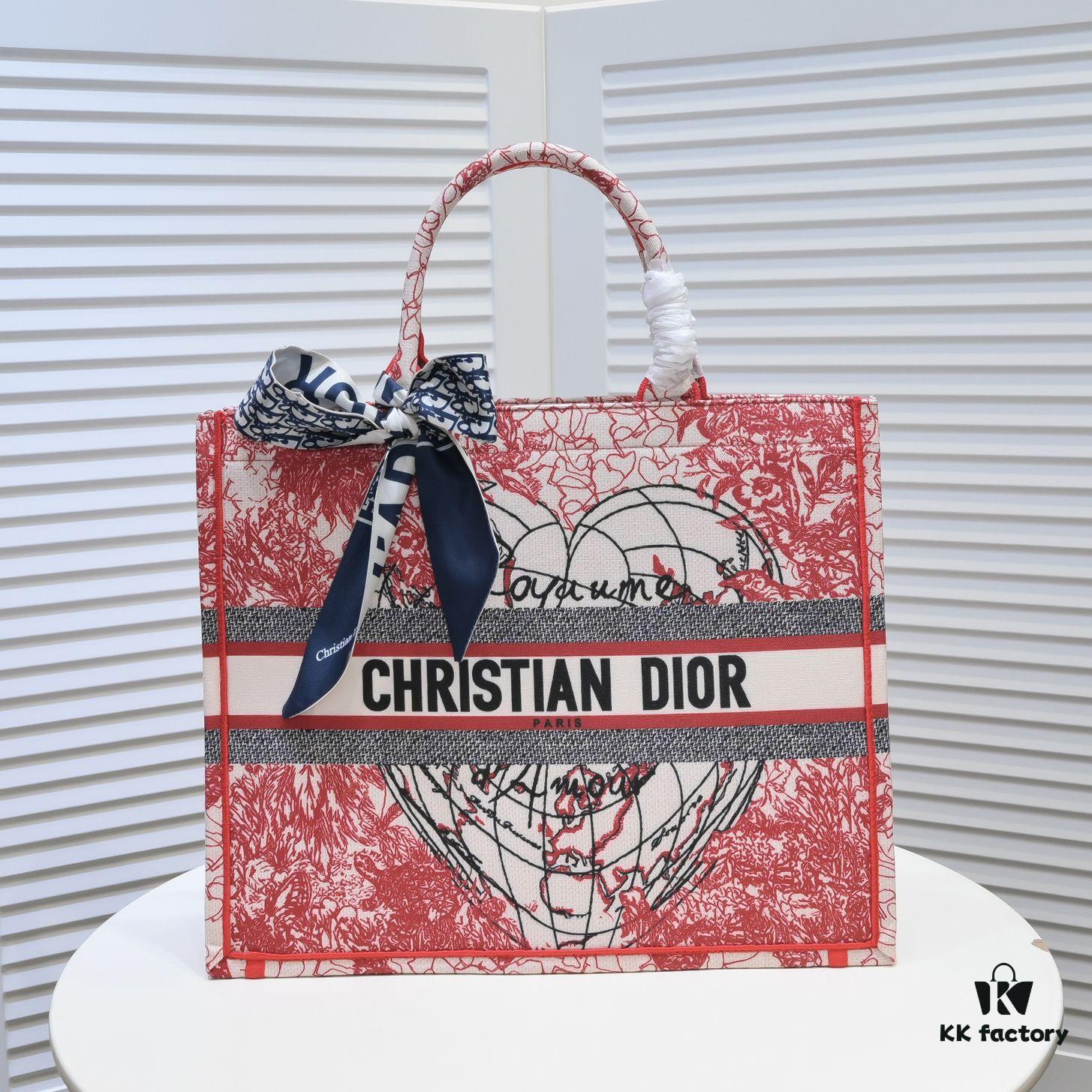 Large Size 🔥 Embroidered Edge Dior Shopping Tote – Official Store New Arrival, Limited Edition, Celebrity Style, Comes with Scarf