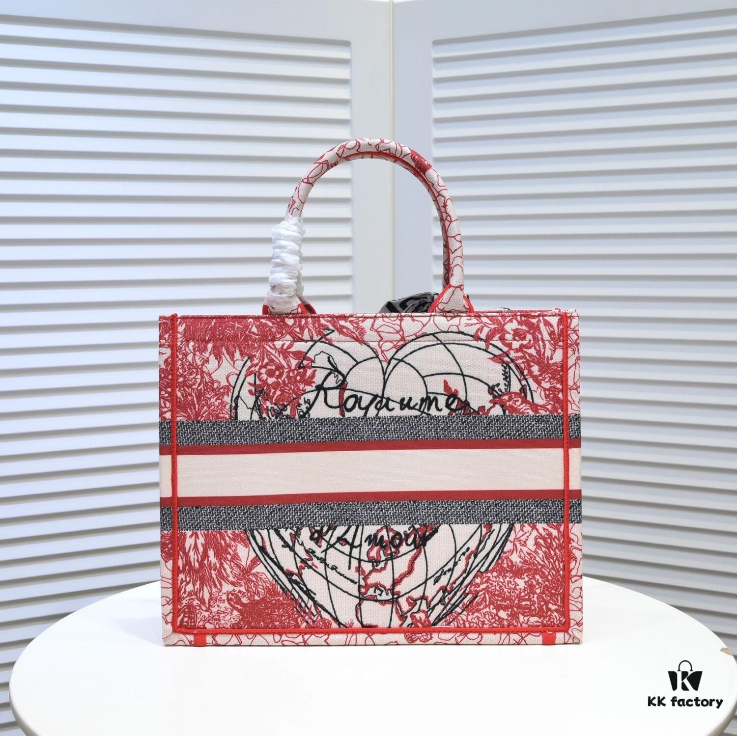 Dior Small Shopping Bag with Silk Scarf, Hemmed, New Arrival from Dior Counter, Limited Edition, Celebrity Style