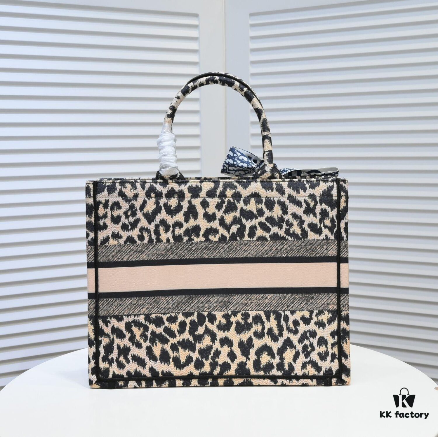 Dior Small Shopping Bag with Silk Scarf, Bound Edges, New Arrival from Dior Counter, Limited Edition, Celebrity Style