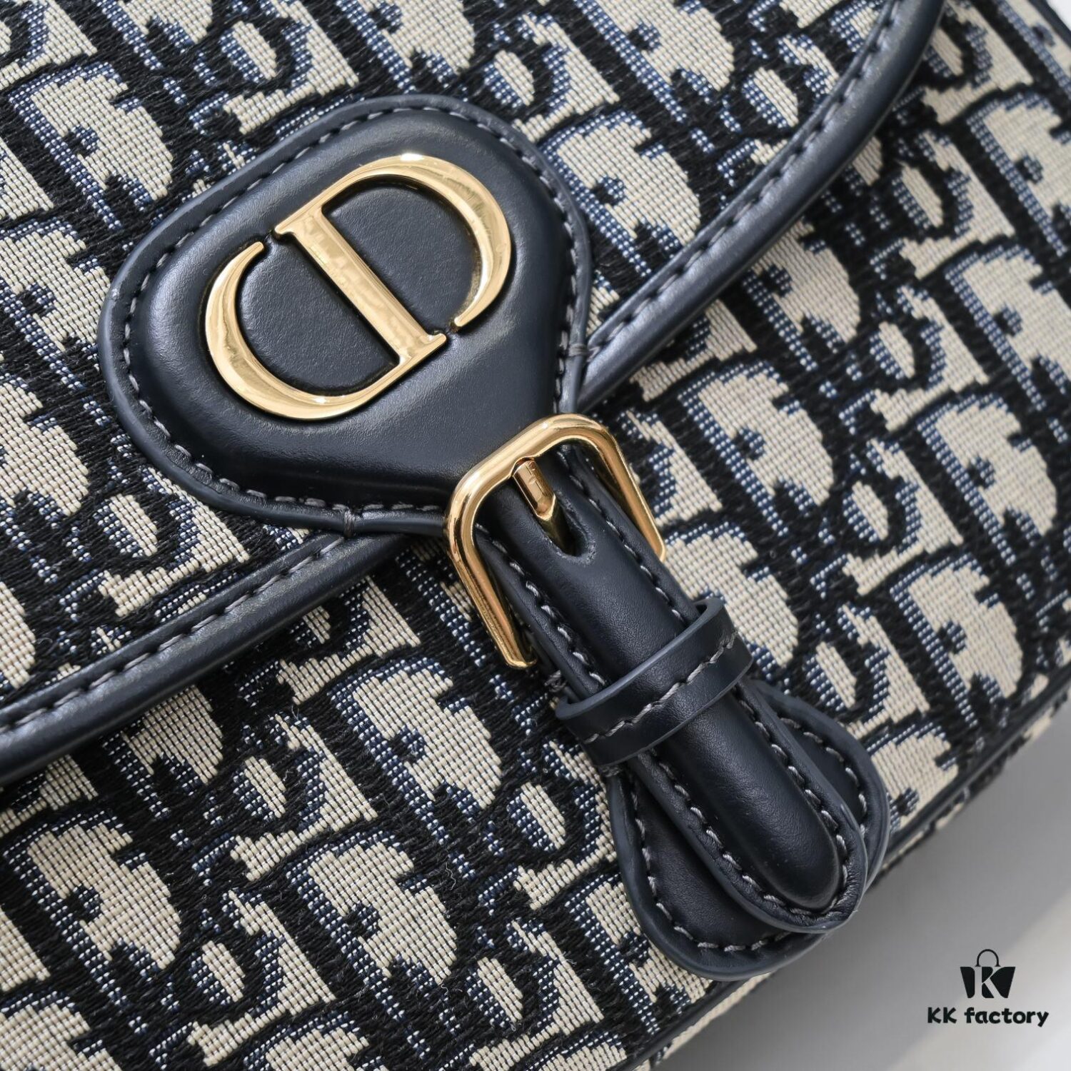 Dior Bobby Bag 2020 Pre-Autumn New Vintage Style, Large Size Original Quality with Box