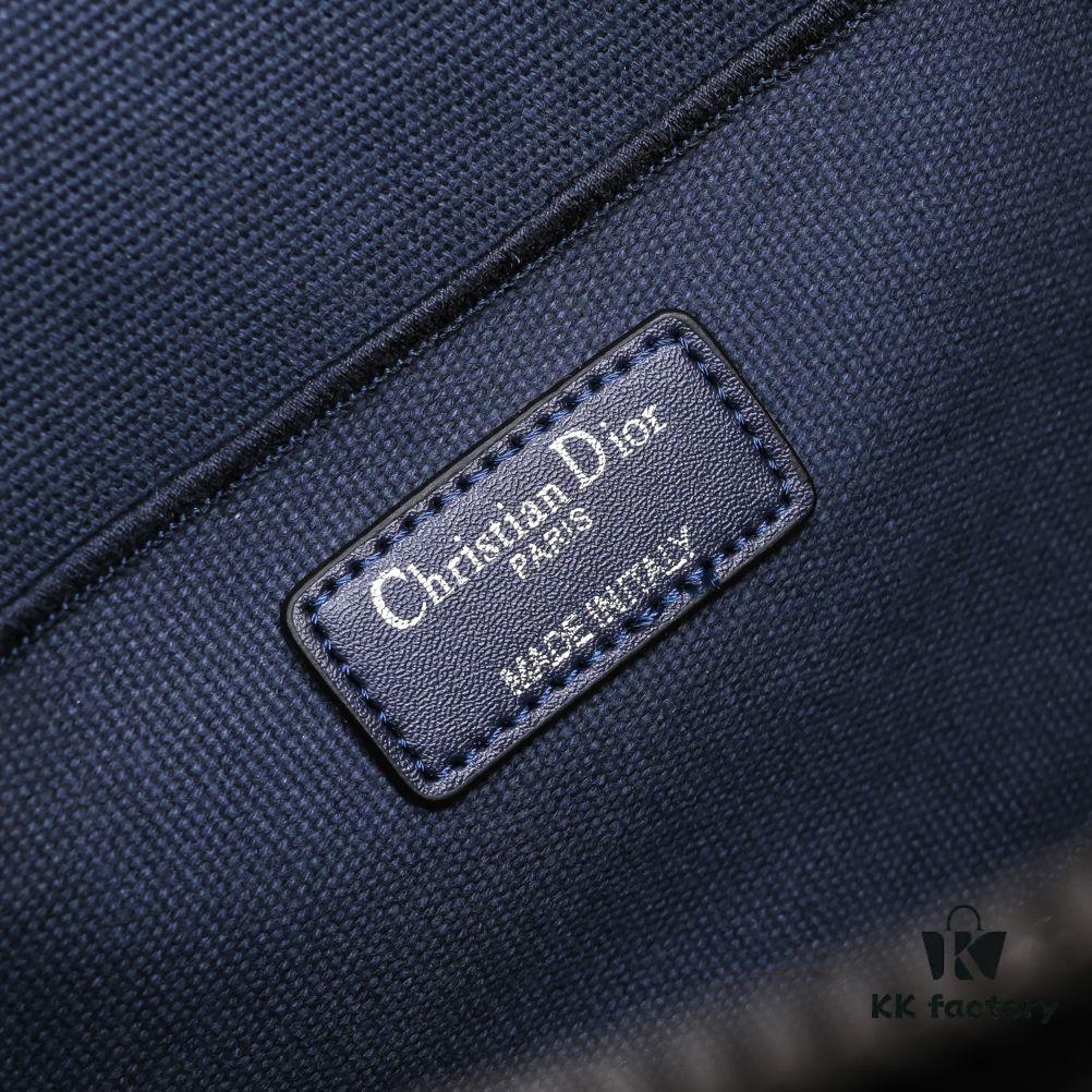 Large DIOR Monogram Embroidery 2020 Hottest Makeup Bag - Extra Large Capacity for All Essentials, Perfect for Travel - 25 x 19.5 x 14 cm