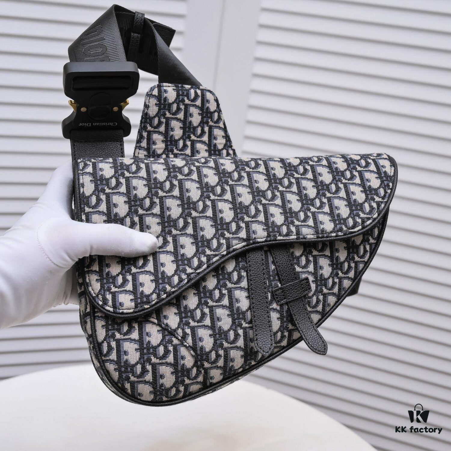 Dior Men's SADDLE Unisex Crossbody Bag / Chest Bag