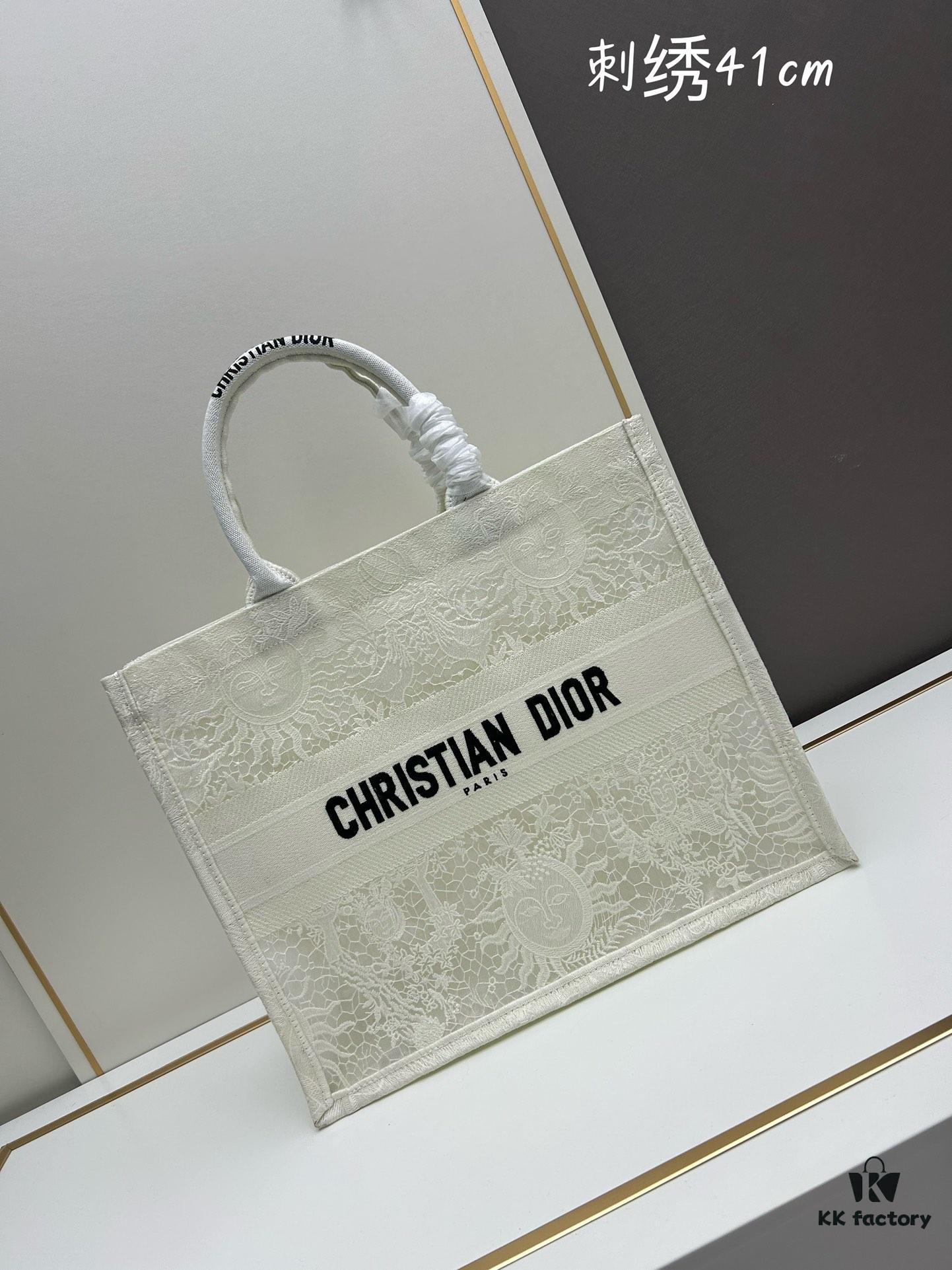 Original Order Large Size 330, Medium Size 310 [Dior Book Tote]