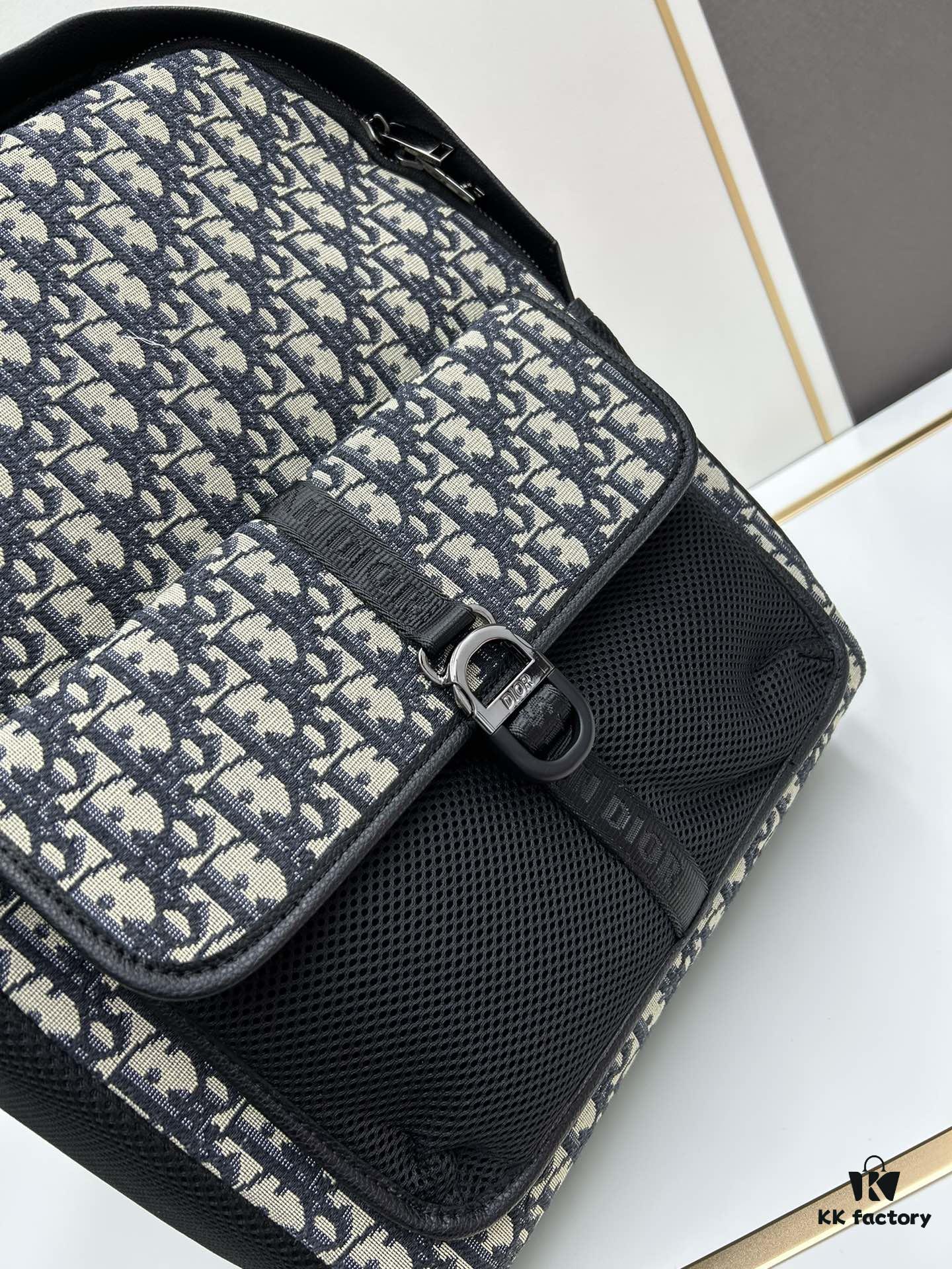 Dior 8 Backpack in Beige and Black Oblique Print