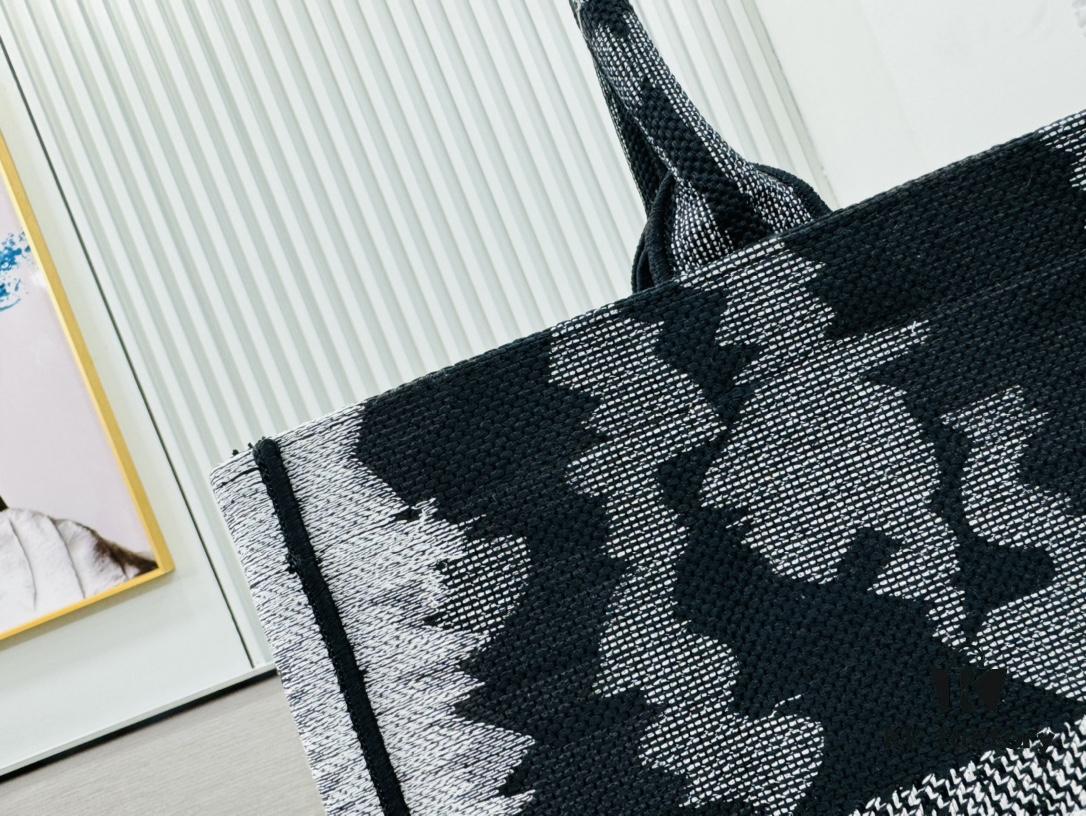 Oversized Original Order Thick Yarn Fabric Dior Book Tote