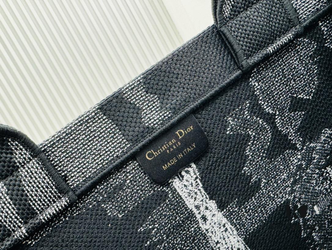 Oversized Original Order Thick Yarn Fabric Dior Book Tote