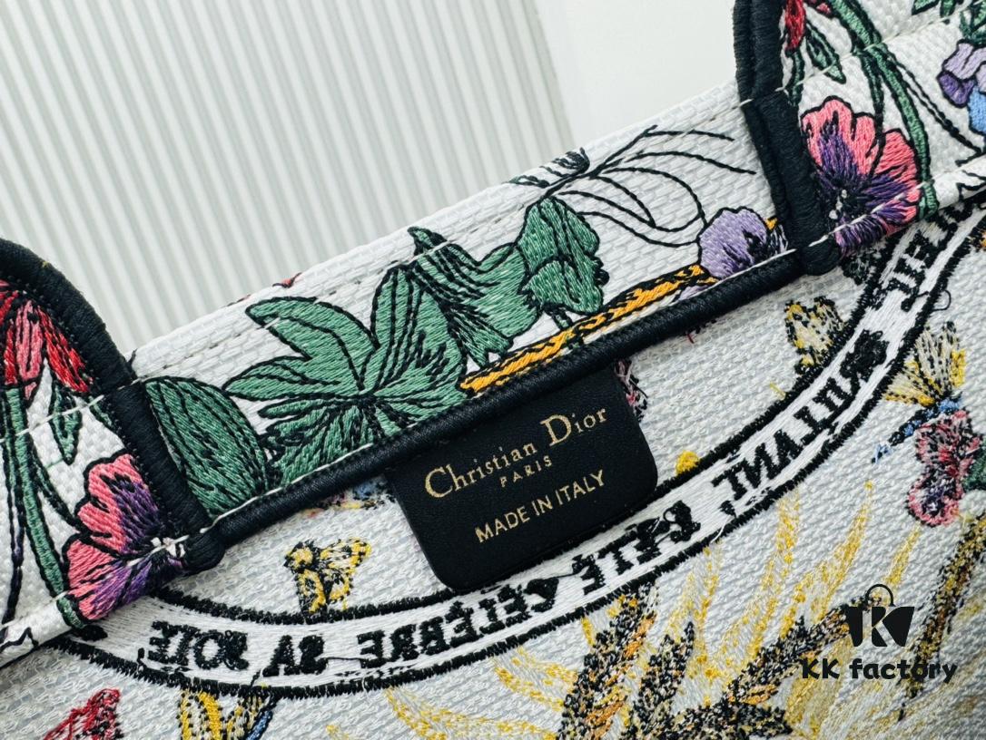 Thick Thread, Heavy Fabric Original Order Medium Di0r Book Tote