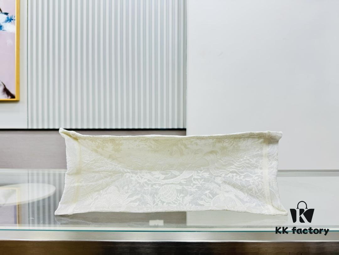 Thick Stitching, Heavy Fabric Original Order Medium Size [Dior Book Tote]