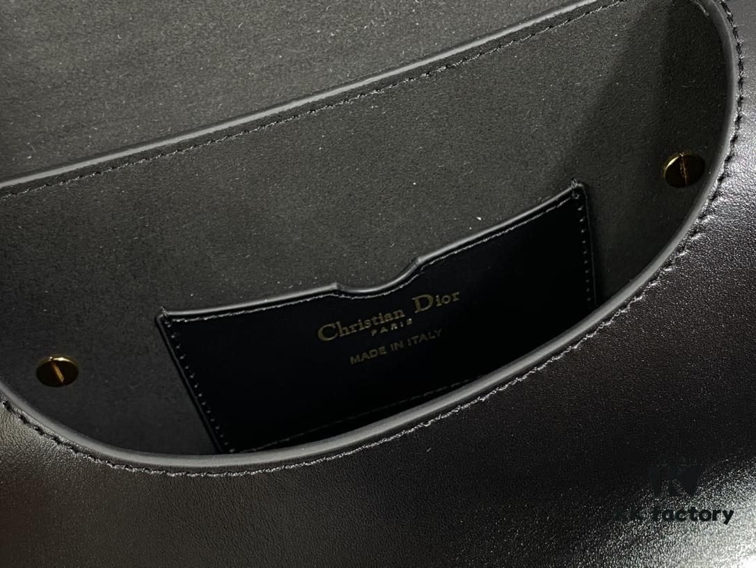 Medium DIOR BOBBY Handbag in Black Smooth Calfskin Leather